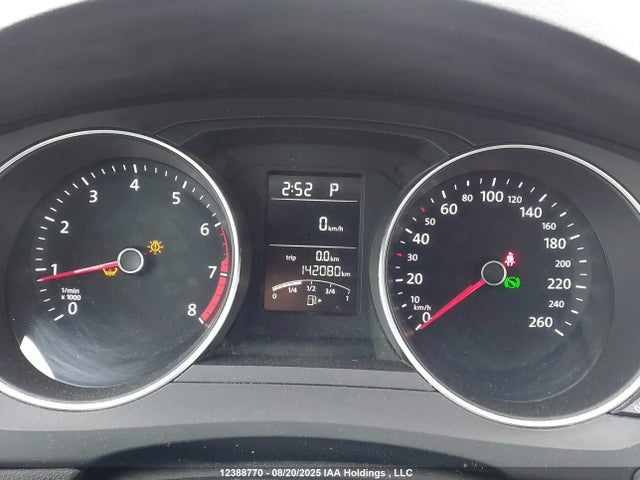 3VW2K7AJ2FM331037 Volkswagen 2015