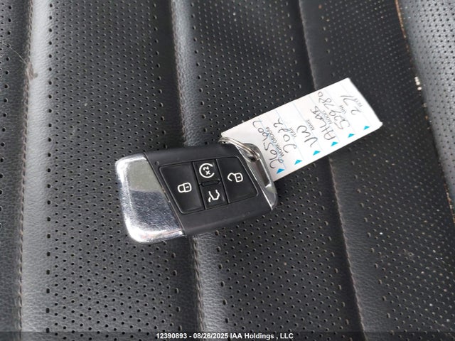 Volkswagen fsi 2022 1V2BR2CA6NC529780 Image 11