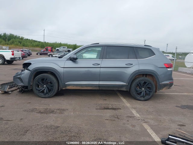 Volkswagen fsi 2022 1V2BR2CA6NC529780 Image 15
