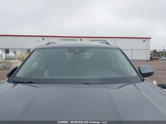Volkswagen fsi 2022 1V2BR2CA6NC529780 Image 18