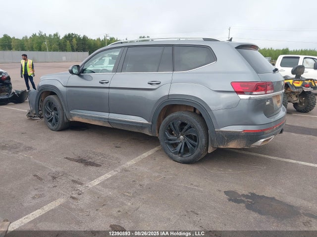 Volkswagen fsi 2022 1V2BR2CA6NC529780 Image 3