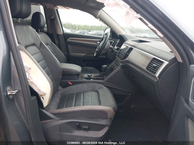 Volkswagen fsi 2022 1V2BR2CA6NC529780 Image 5