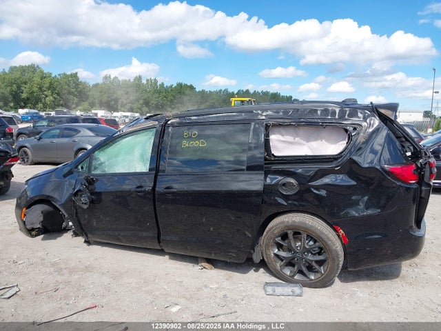2C4RC1GGXSR608737 Chrysler Pacifica