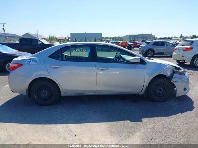 Toyota 2zr-fe 2017 2T1BURHE3HC876001 Image 13