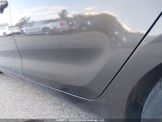KIA dohc gdi nu 2015 KNAHT8A36F7088423 Image 20