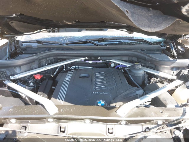 5UXCR6C08N9K44885 BMW X5 Xdrive40i
