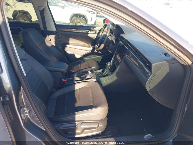 Aukcja sprzedaży 2021 Volkswagen Passat Highline, vin: 1VWBA7A33MC010837, numer aukcji: 12391001
