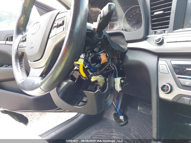 KMHD84LF8HU157194 Hyundai Elantra