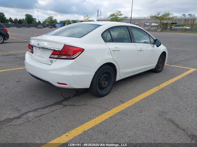 Honda r18z1 2014 2HGFB2F52EH042015 Image 4