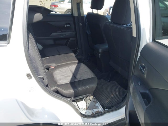 JA4AZ2A31GZ603666 Mitsubishi mivec