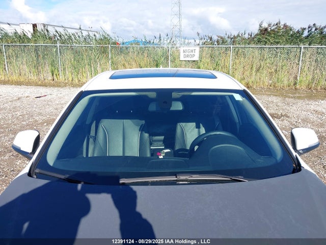 WBA3C3C5XEF985373 BMW 320i