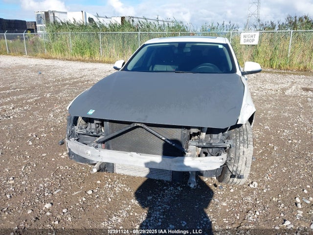 WBA3C3C5XEF985373 BMW 320i