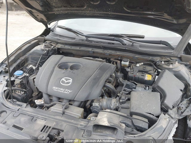 JM1BN1U71H1116823 Mazda pe