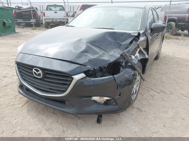 JM1BN1U71H1116823 Mazda pe