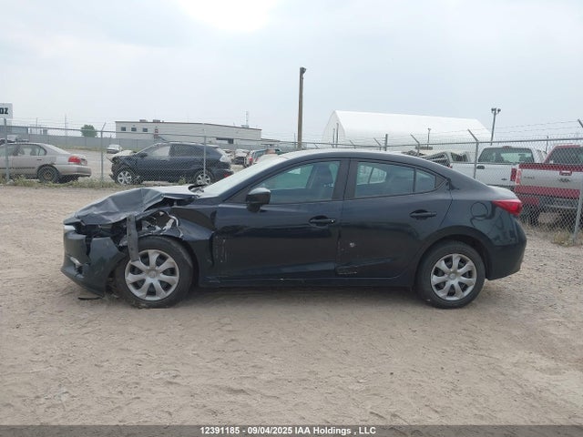 JM1BN1U71H1116823 Mazda pe