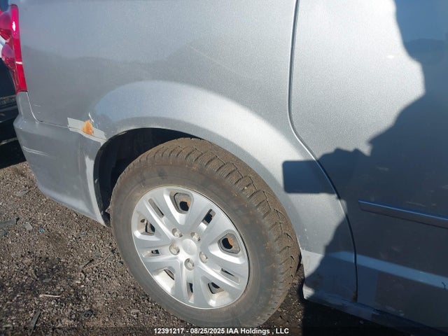 2C4RDGBG4ER100615 Dodge Grand Caravan