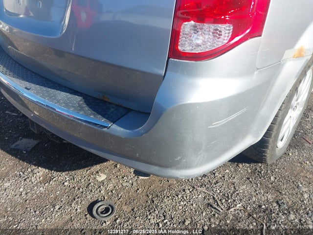 2C4RDGBG4ER100615 Dodge Grand Caravan
