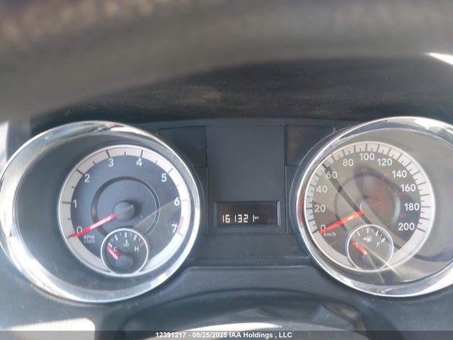 2C4RDGBG4ER100615 Dodge Grand Caravan