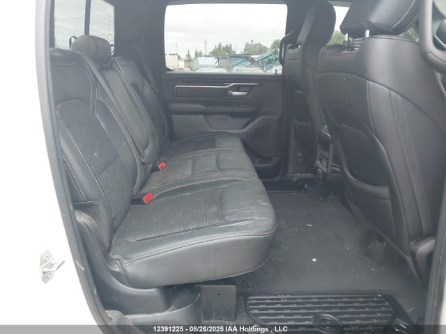 RAM 1500 2022 1C6SRFVT0NN153841 Image 8