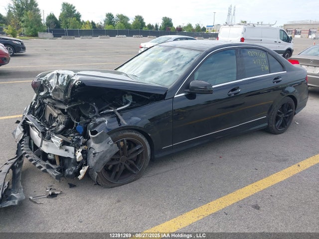 WDDGF8AB9EG217157 Mercedes-Benz C-Class