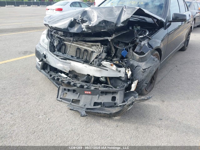WDDGF8AB9EG217157 Mercedes-Benz C-Class