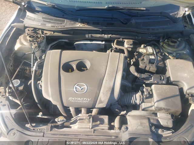 JM1BM1V70E1153908 Mazda pe
