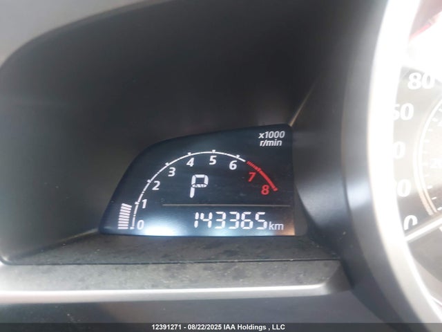 JM1BM1V70E1153908 Mazda pe