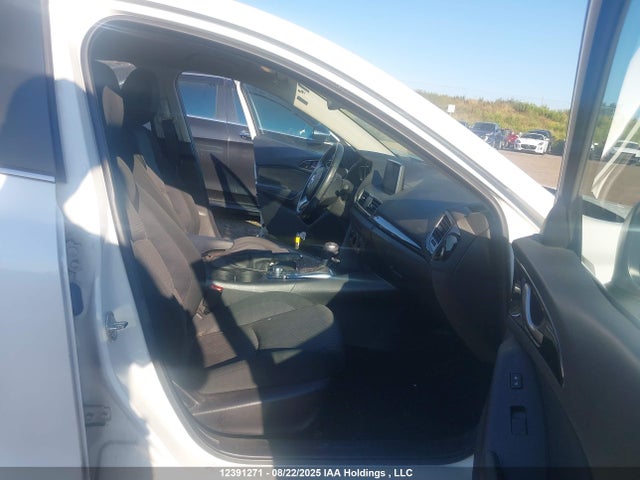 JM1BM1V70E1153908 Mazda pe