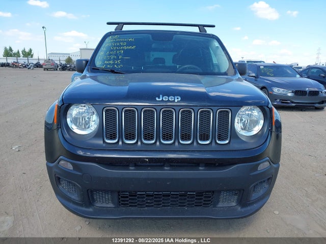 ZACCJBAT2GPE10589 Jeep 2016