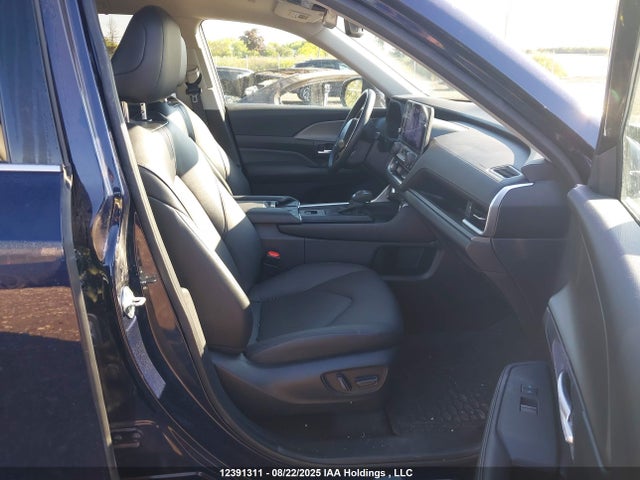 5TDACAB58RS000283 Toyota a25a-fxs, 5nm+4nm