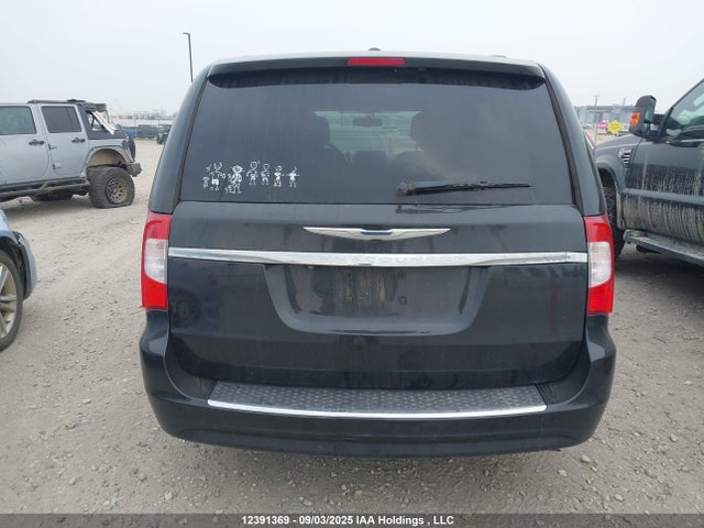 2C4RC1BG4FR720964 Chrysler Town and Country