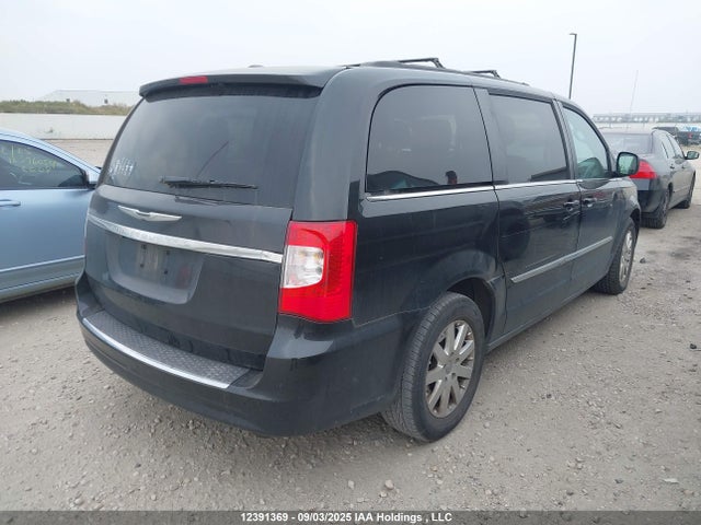 2C4RC1BG4FR720964 Chrysler Town and Country