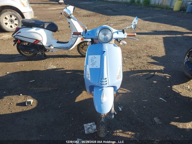 ZAPM818G7H5700242 Vespa E4 Engine