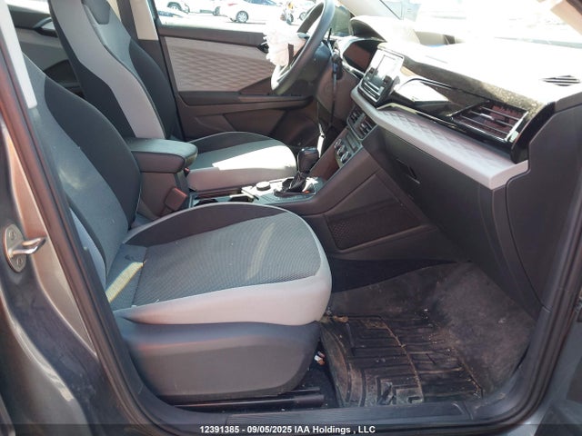 3VVAX7B22NM078891 Volkswagen tsi
