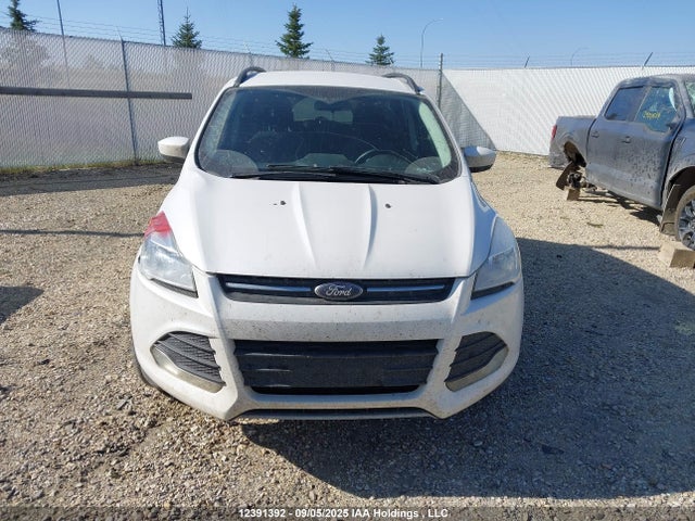 1FMCU9G92FUA96057 Ford 2015