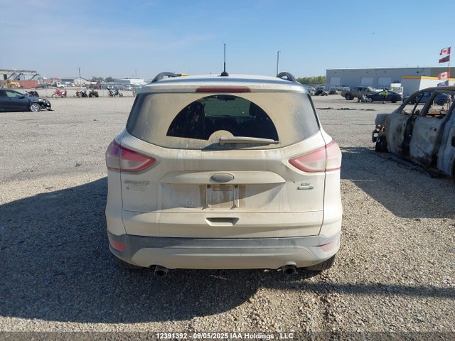 1FMCU9G92FUA96057 Ford 2015