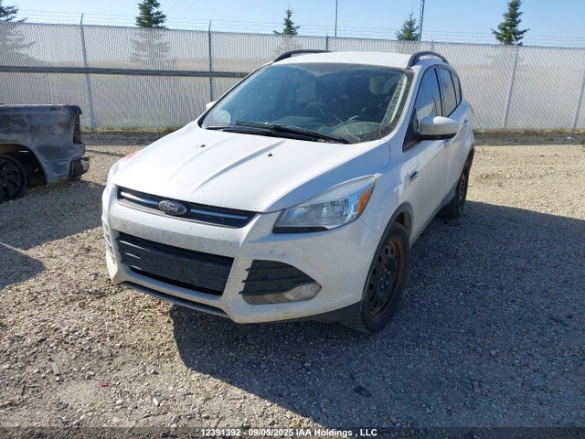 1FMCU9G92FUA96057 Ford 2015