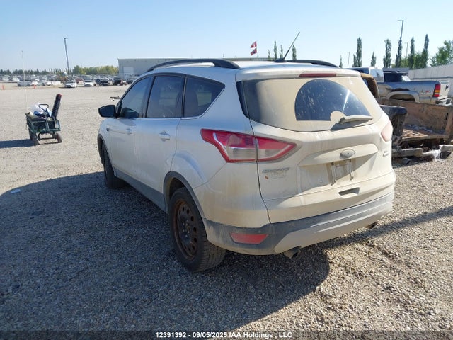 1FMCU9G92FUA96057 Ford 2015