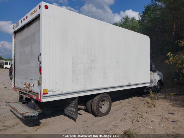 Продажа на аукционе авто 2006 Ford E-350 Cutaway, vin: 1FDWE35LX6HA57876, номер лота: 12391398