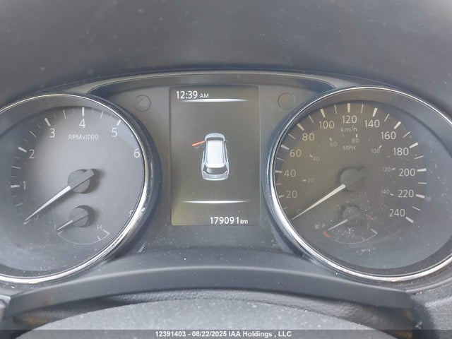 5N1AT2MV8HC820233 Nissan 2017