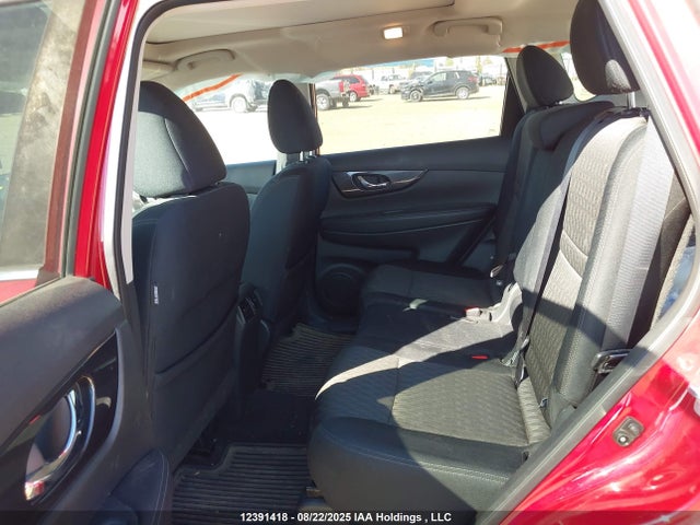 5N1AT2MV1HC766385 Nissan 2017