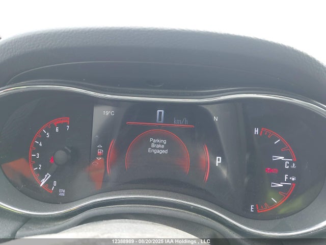 1C4SDJCT0FC795681 Dodge 2015