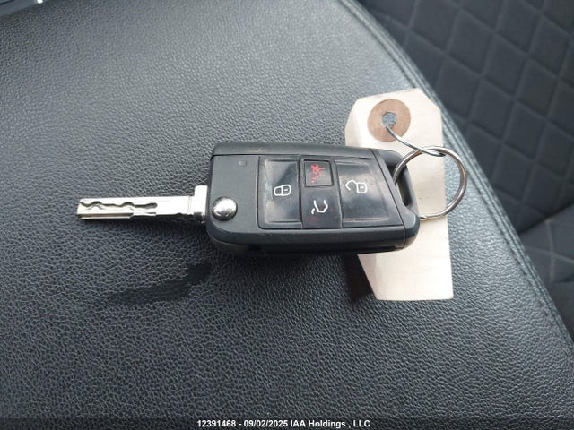 Volkswagen fsi 2018 1V2HR2CA6JC506648 Image 11