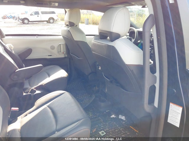 5TDGSKFC7PS092799 Toyota Sienna Le/xse/limited/platinum/xse 25th Anniversary