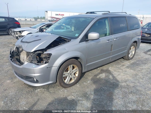 2C4RDGDG3GR209082 Dodge Grand Caravan