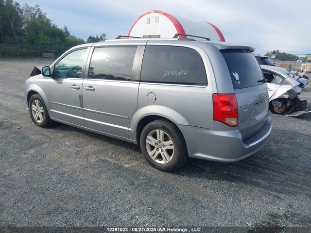 2C4RDGDG3GR209082 Dodge Grand Caravan
