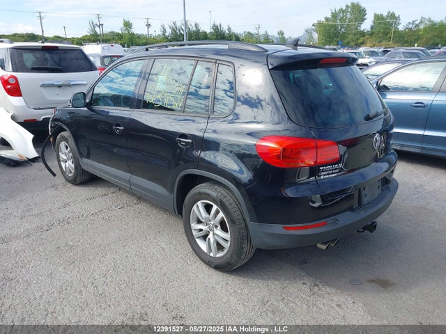 WVGKV7AX7FW570111 Volkswagen Tiguan