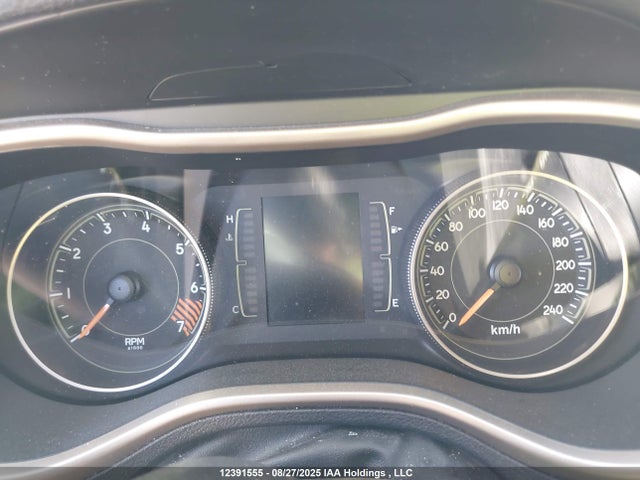 1C4PJMABXFW533451 Jeep Cherokee
