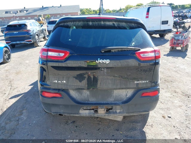 1C4PJMABXFW533451 Jeep Cherokee