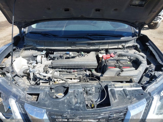 5N1AT2MV8HC843611 Nissan Rogue
